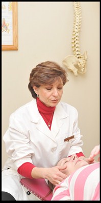 Dr-Nazeesm